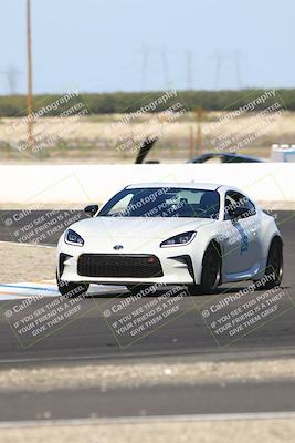 media/Oct-05-2025-Speed Ventures (Sun) [[aa9b841edf]]/Black/Session 3 (Turn 1)/